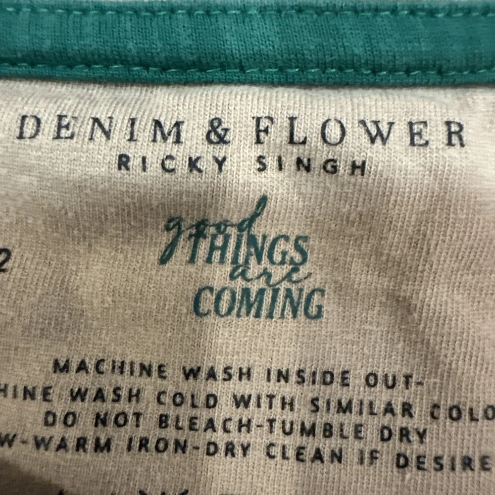 Denim & Flower Ricky Singh‎ Tan Dabbing Easter Bunny Tee Shirt Top Boys Sz 11-12